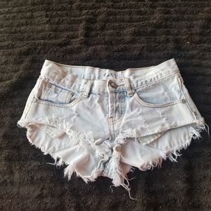 One teaspoon bonitas 22